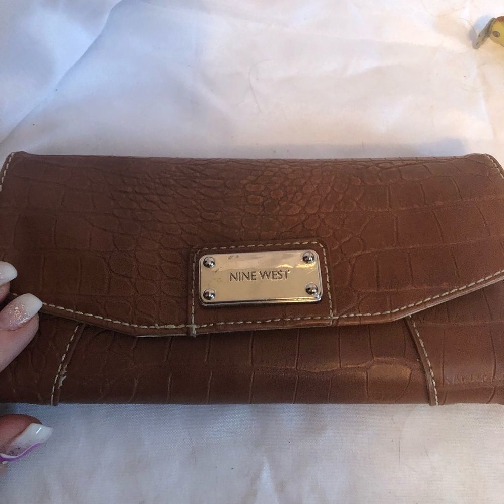 Wallet Nine West brown